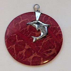 CREATURE COUTURE 925 Sterling Silver Dolphin Pendant with Enhanced Coral